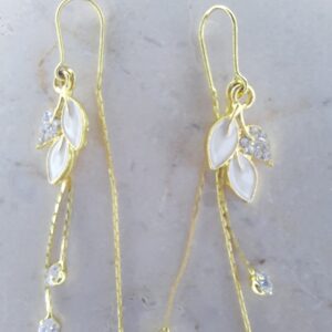 golden earrings with leaves