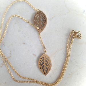 Stainless steel leaf necklace